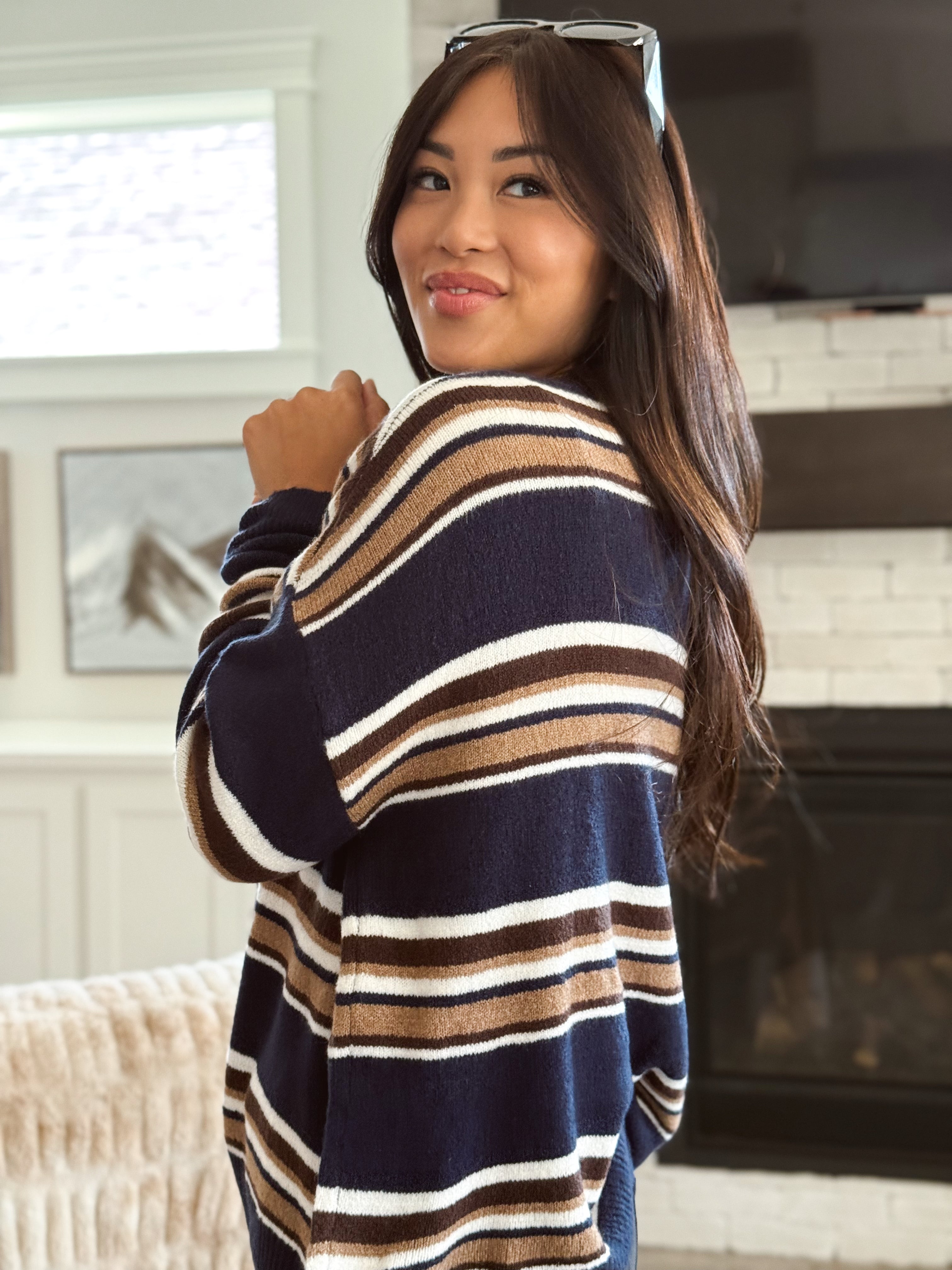 Clarke Sweater - NAVY - Storetradenest SWEATER