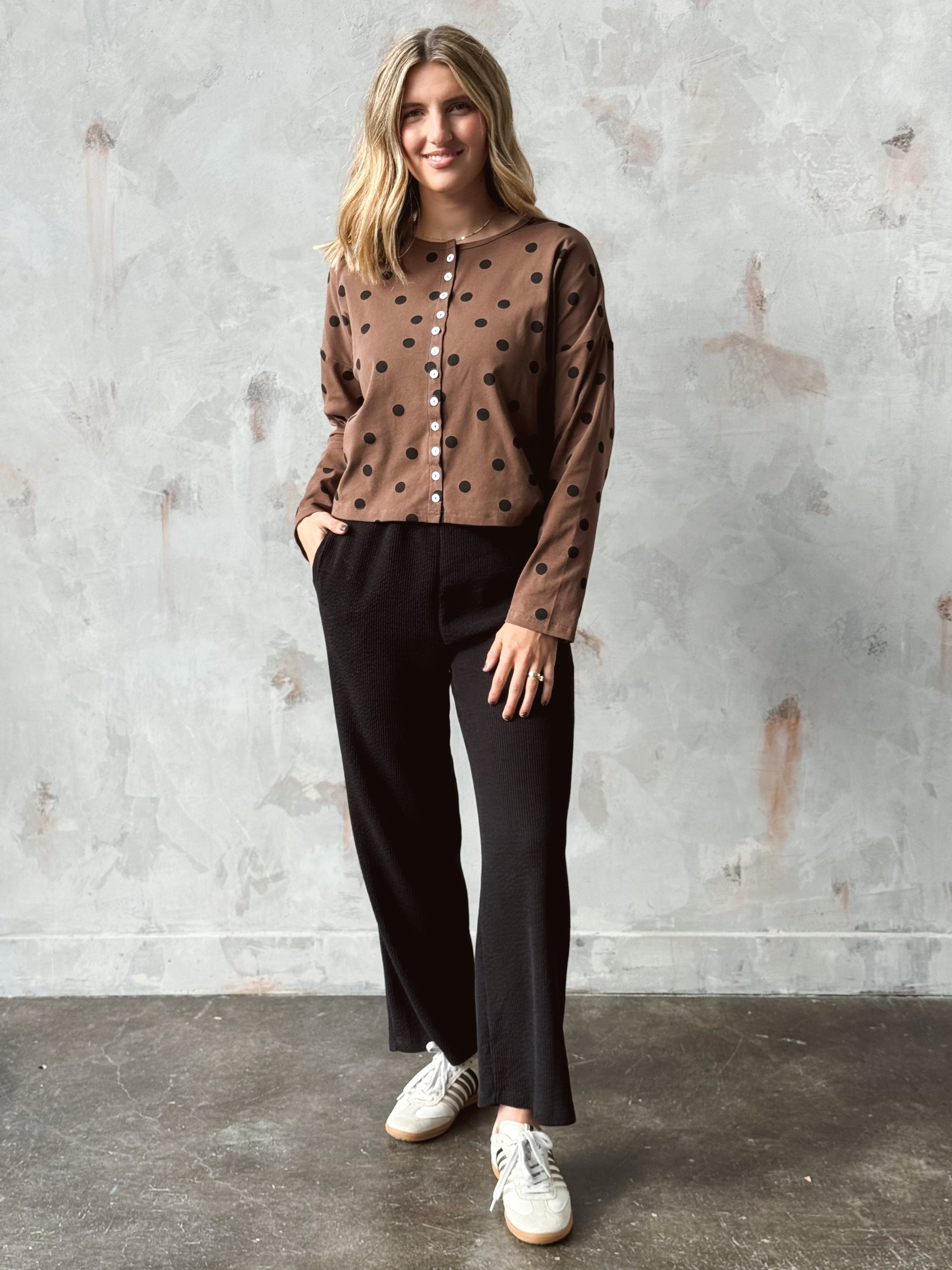 Tavi Cardigan - BROWN - Storetradenest Cardigan