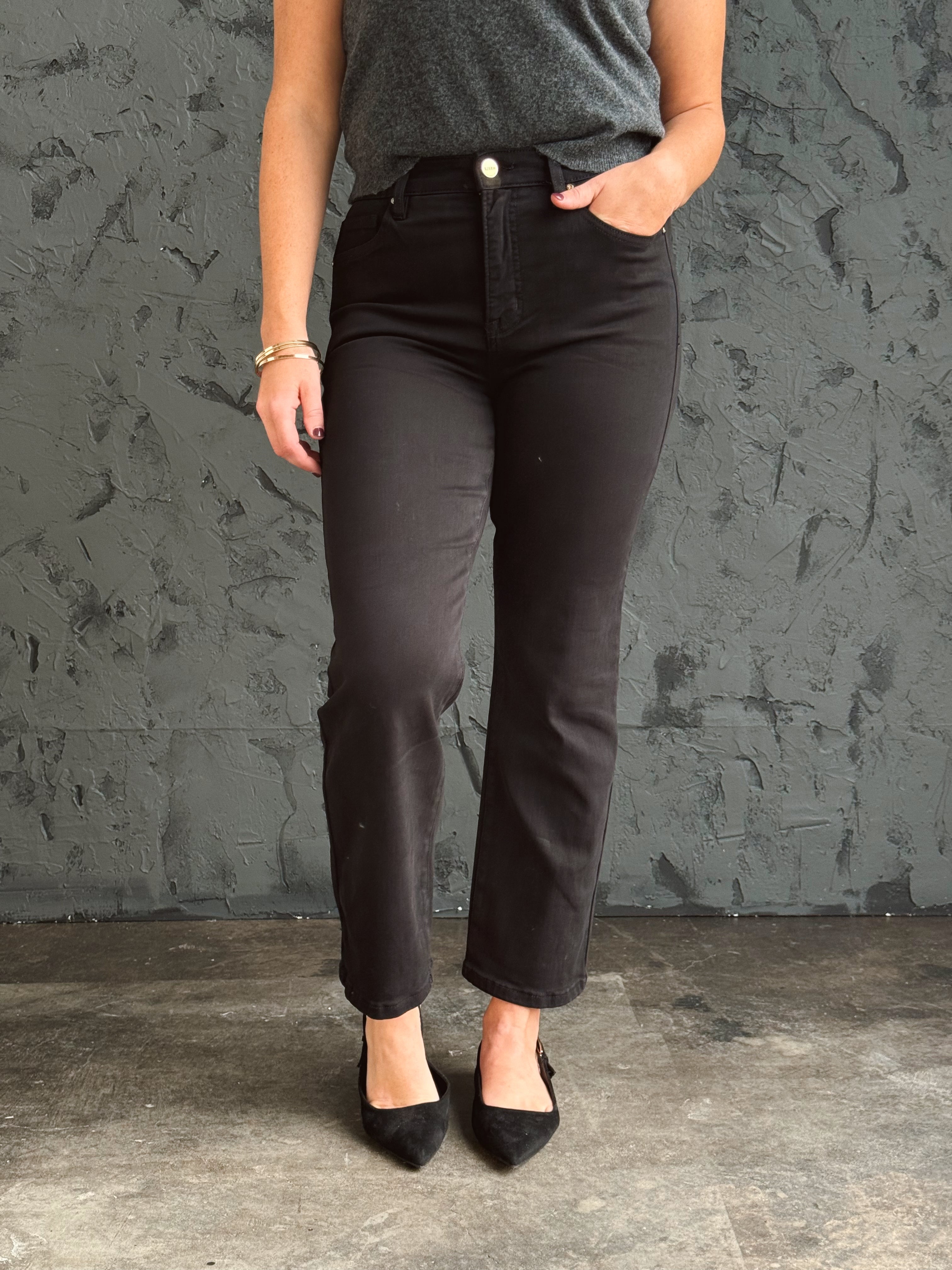 [RISEN] Vernon Jean - BLACK