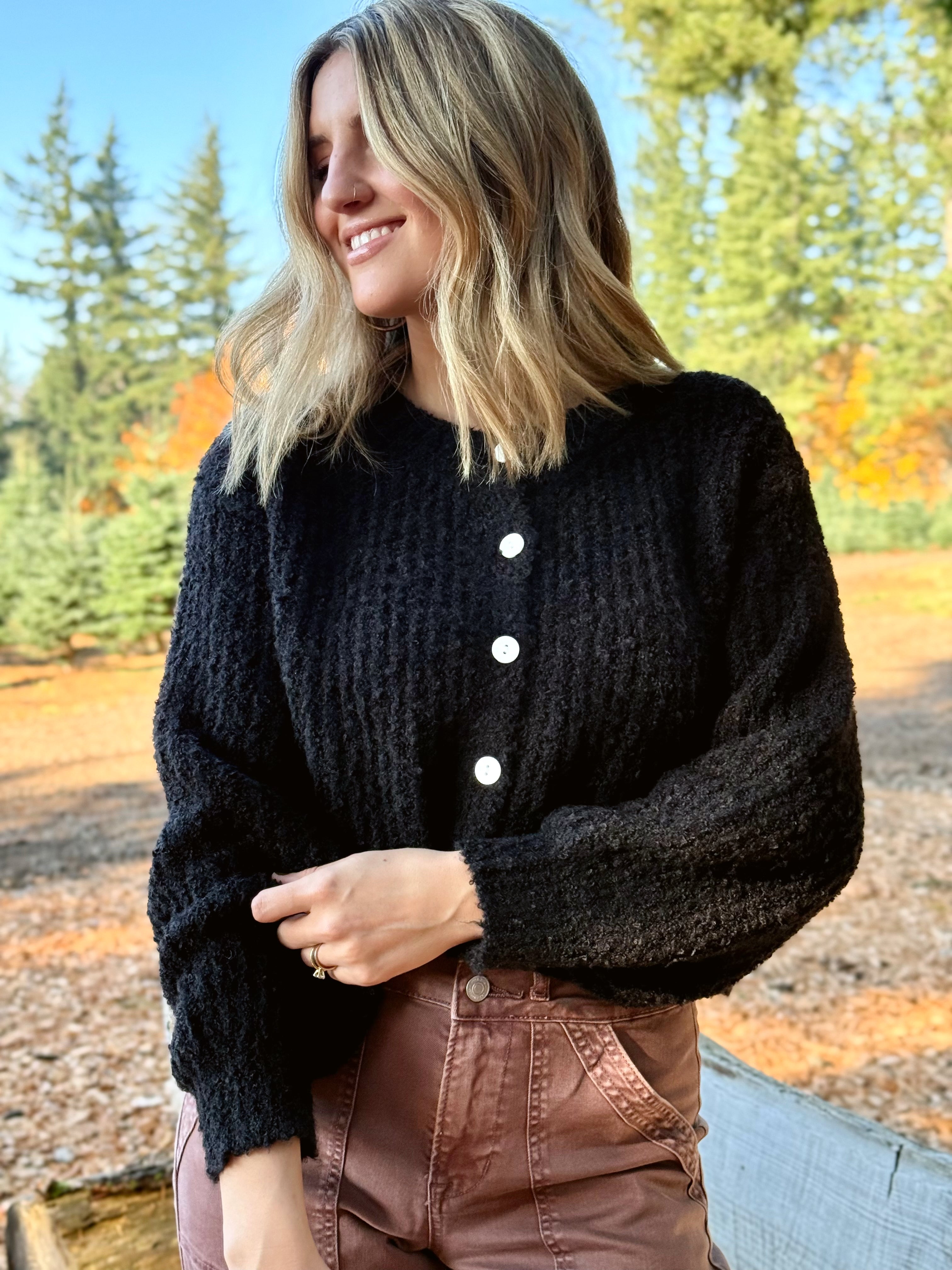 Acorn Cardigan - BLACK - Storetradenest Cardigan