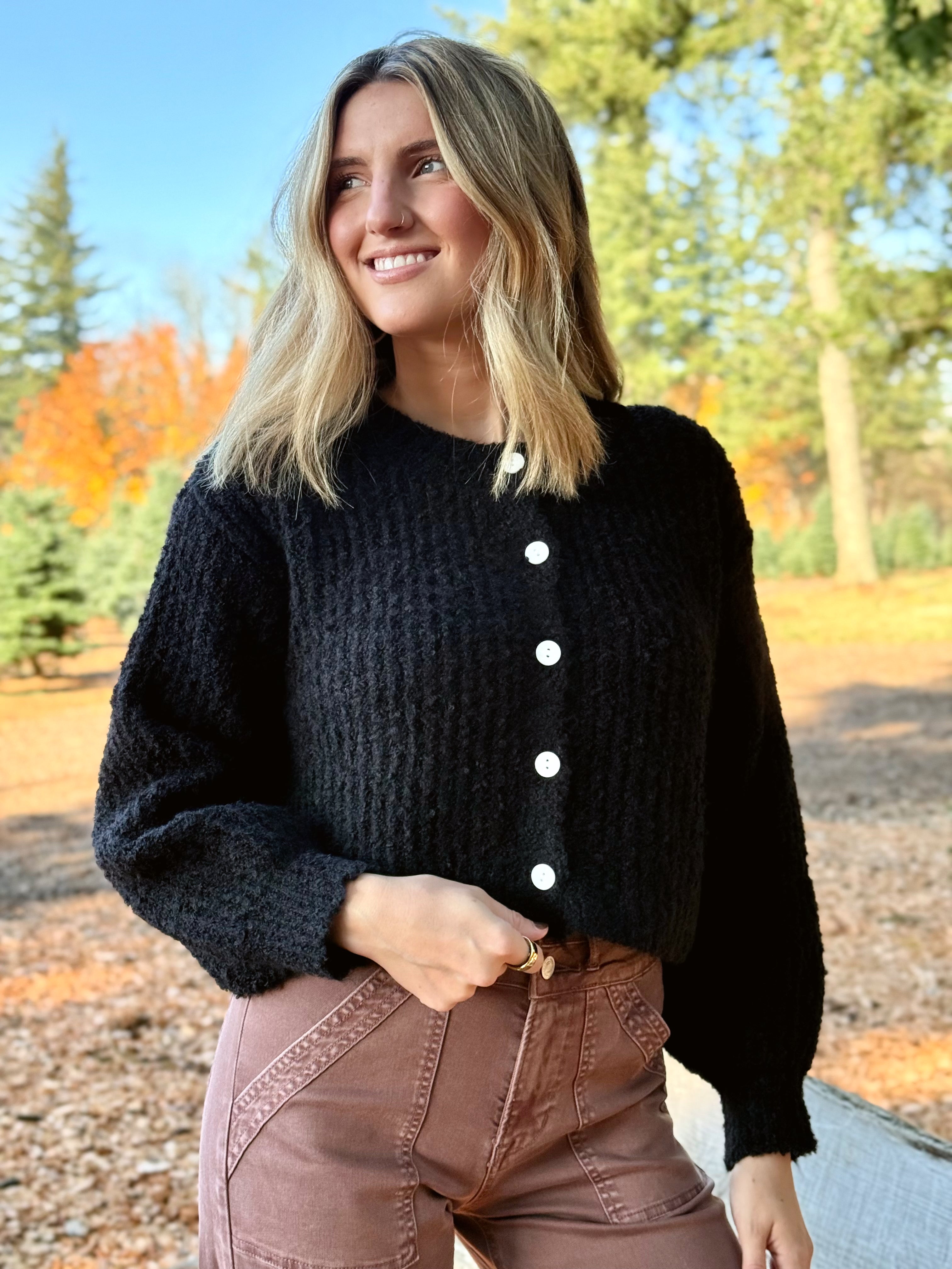 Acorn Cardigan - BLACK - Storetradenest Cardigan