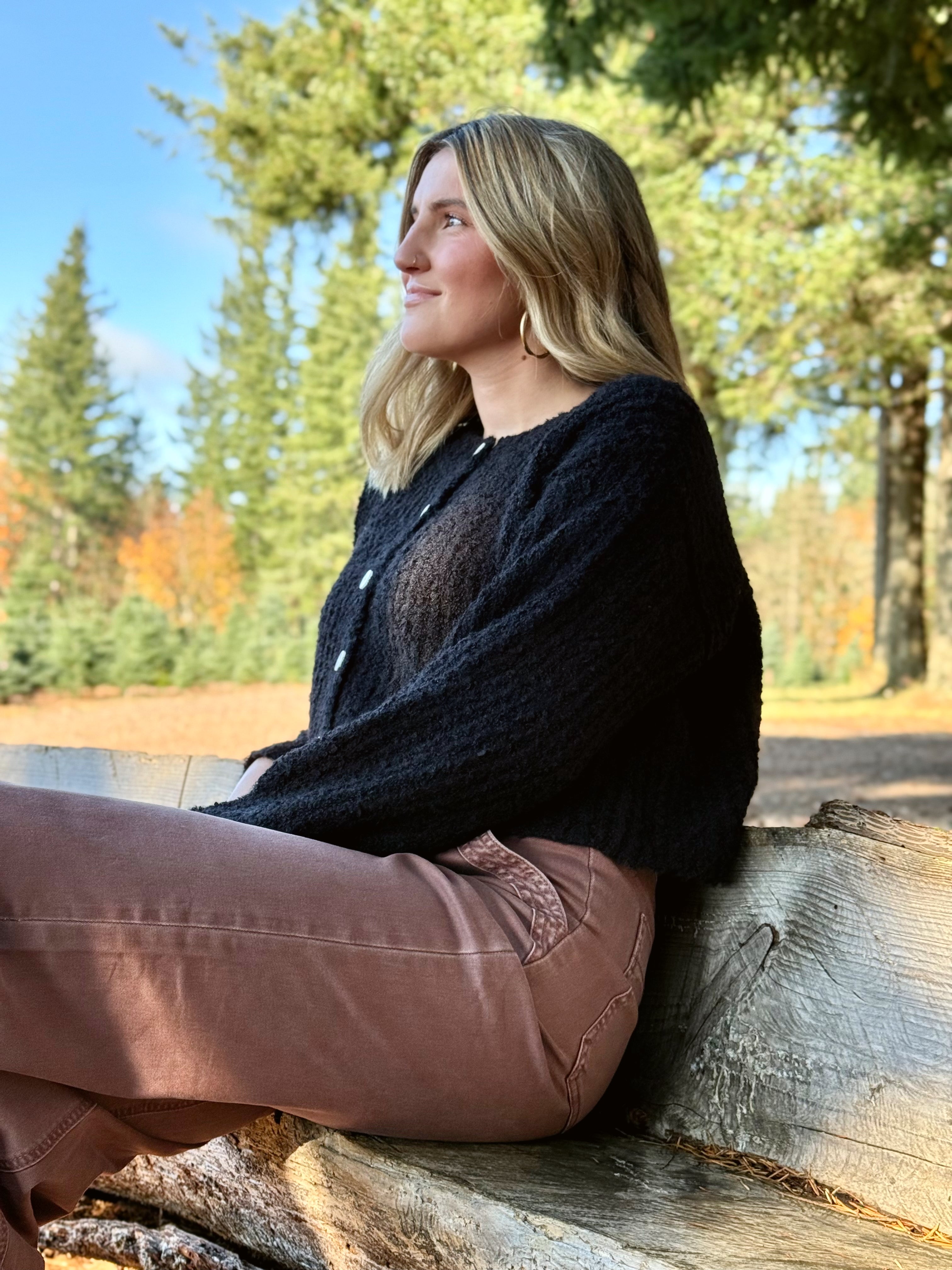 Acorn Cardigan - BLACK - Storetradenest Cardigan