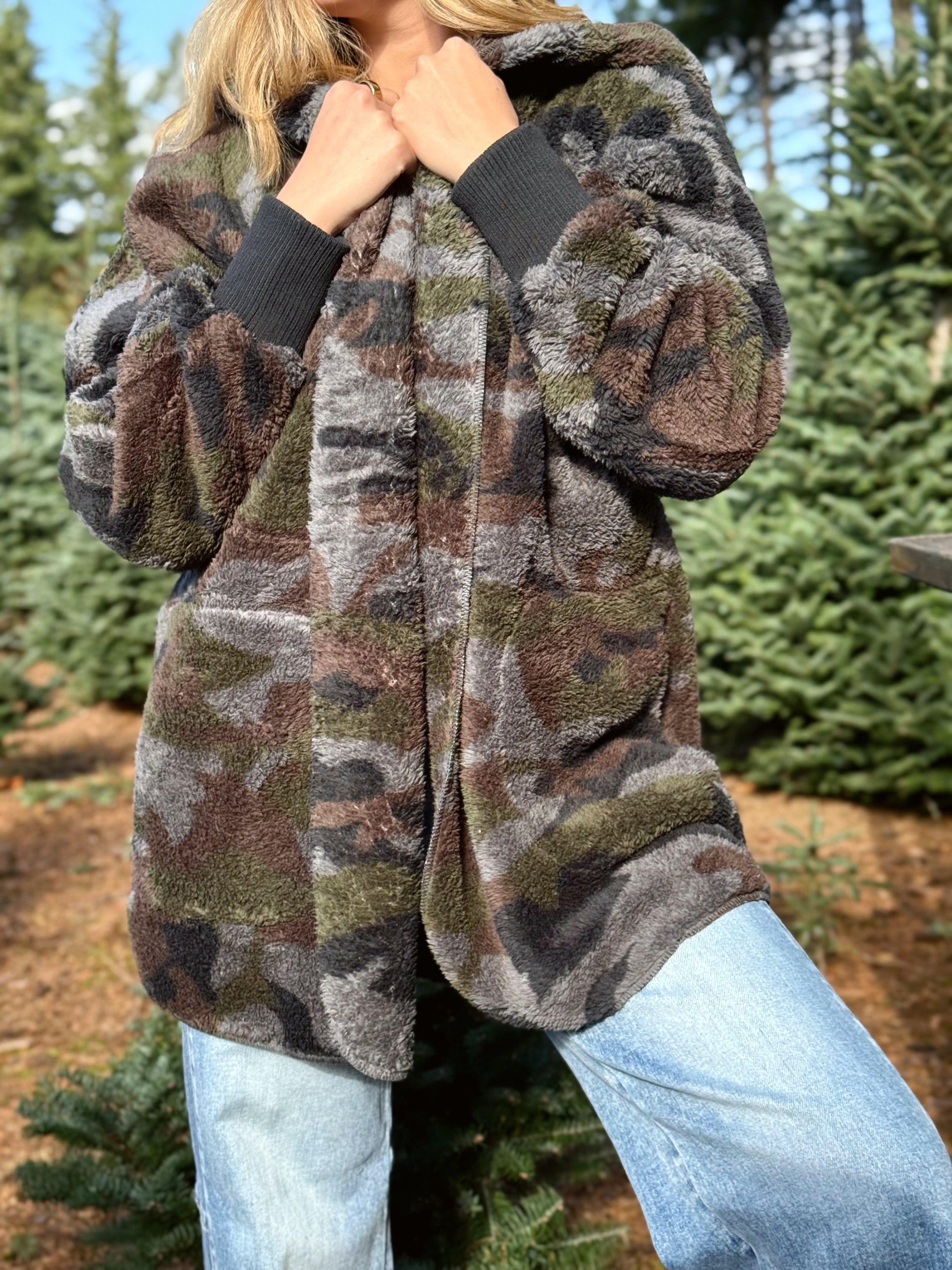 Balsam Cardigan - CAMO - Storetradenest Cardigan