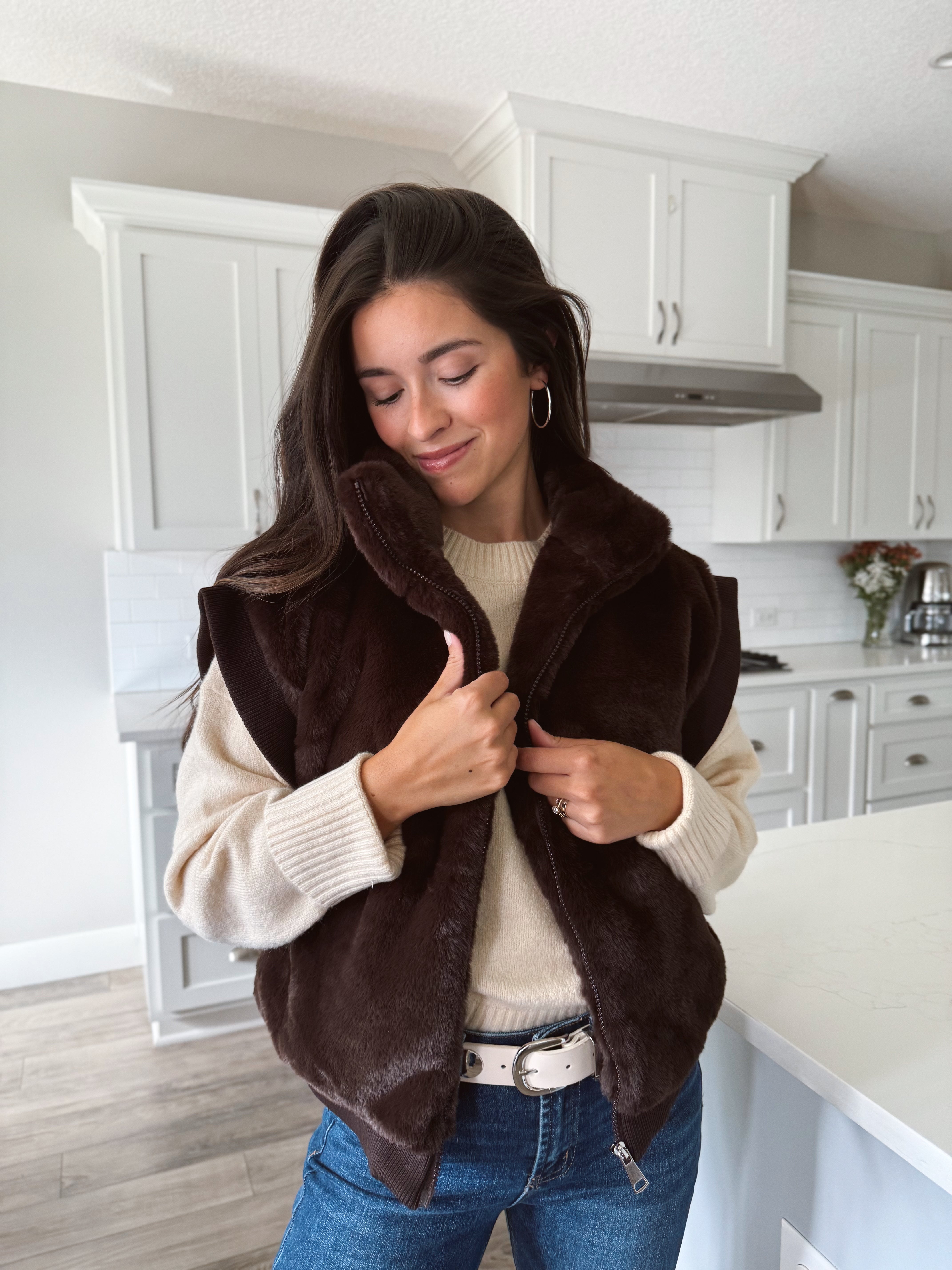 Becky Faux Fur Vest - BROWN - Storetradenest VEST