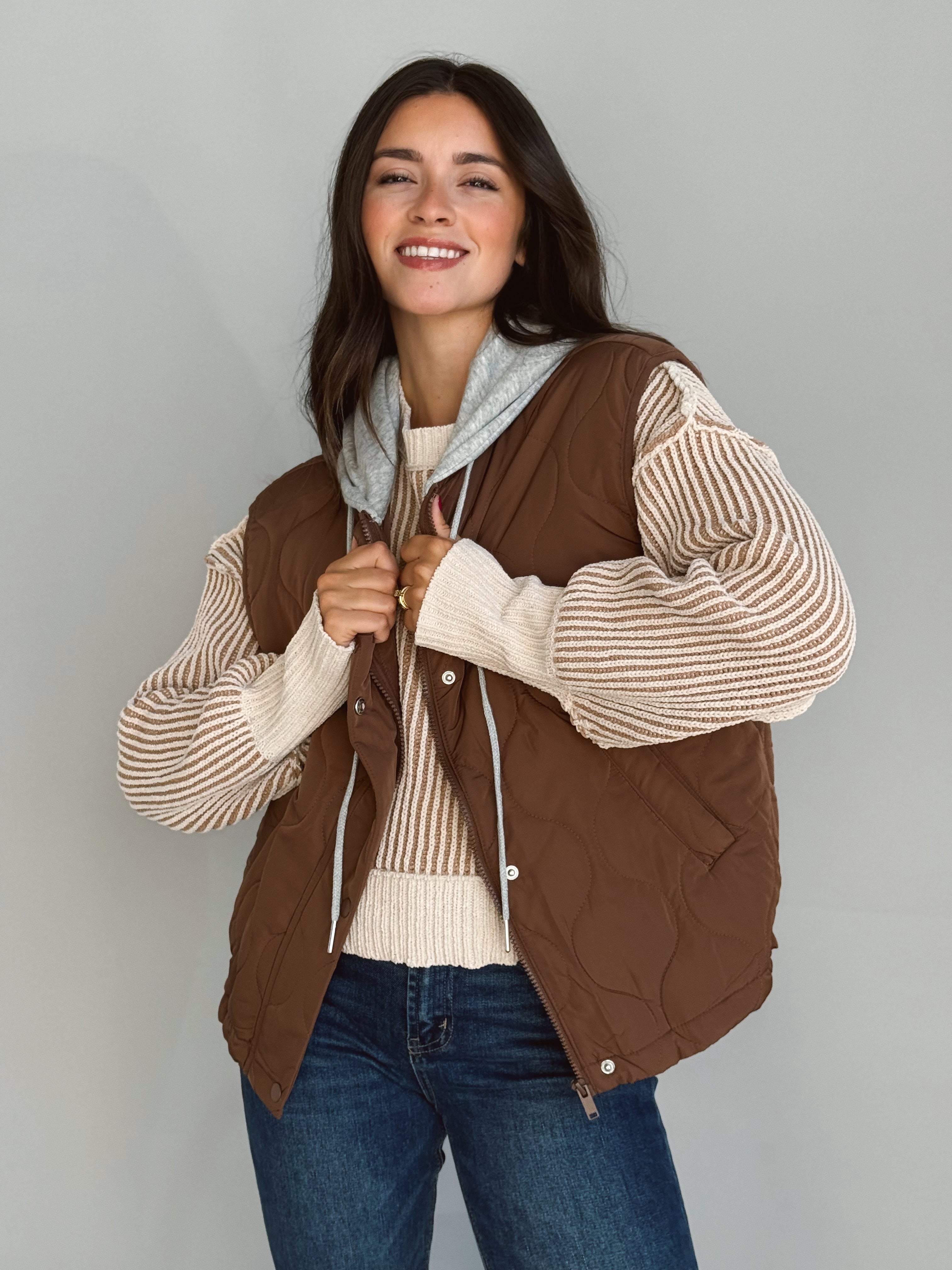 Christopher Hooded Vest - MOCHA - Storetradenest VEST