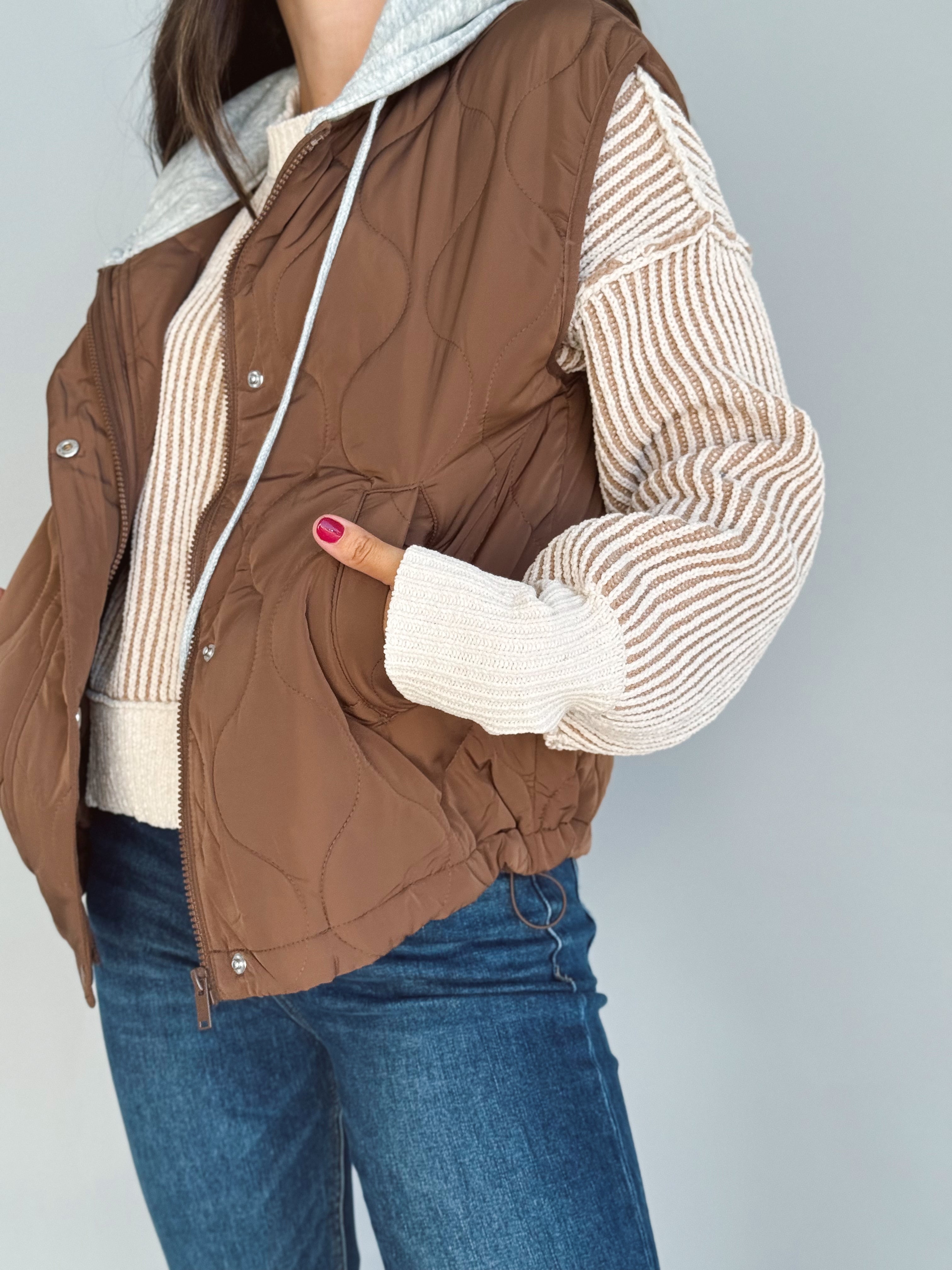 Christopher Hooded Vest - MOCHA - Storetradenest VEST