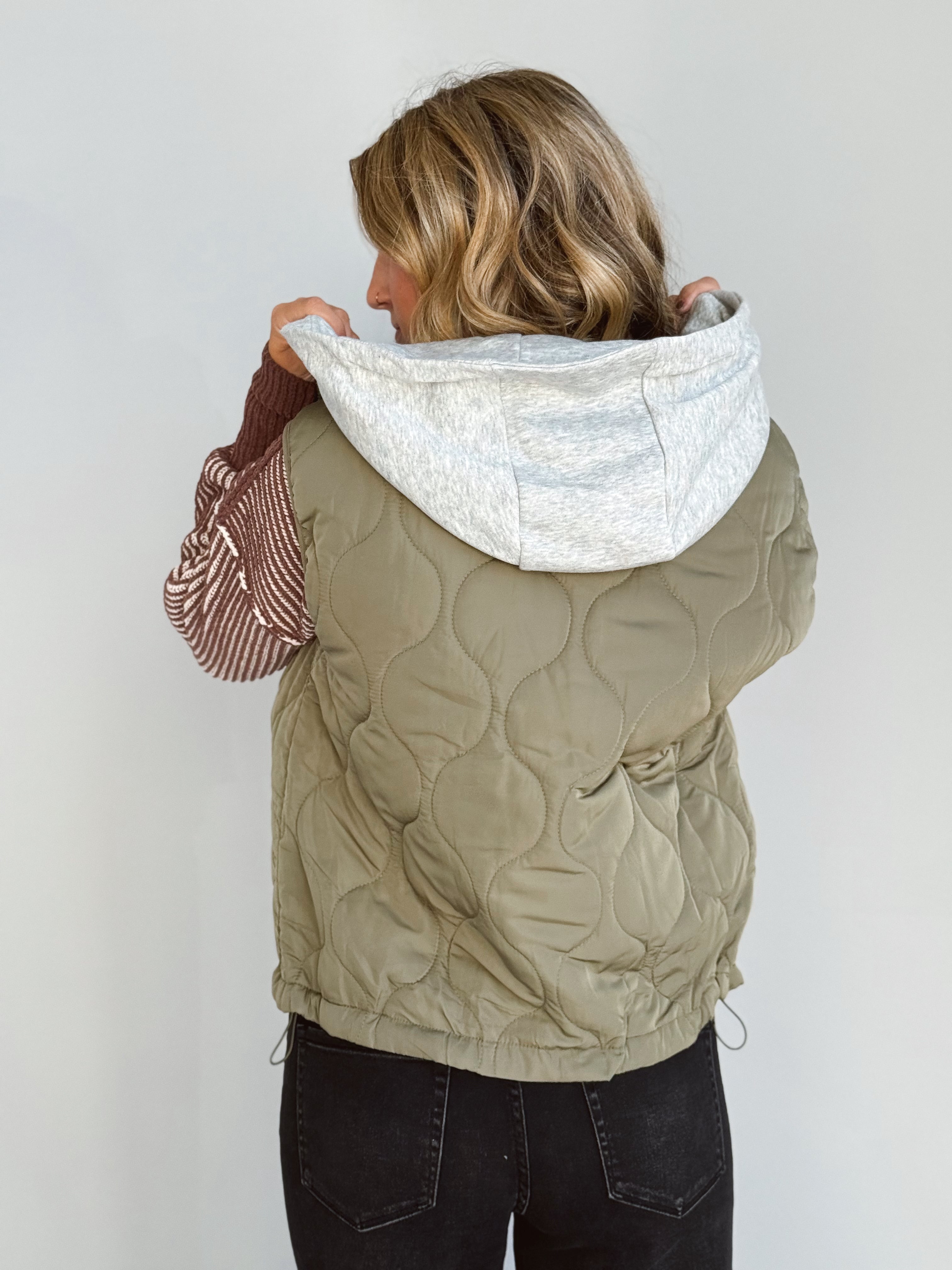 Christopher Hooded Vest - OLIVE - Storetradenest VEST