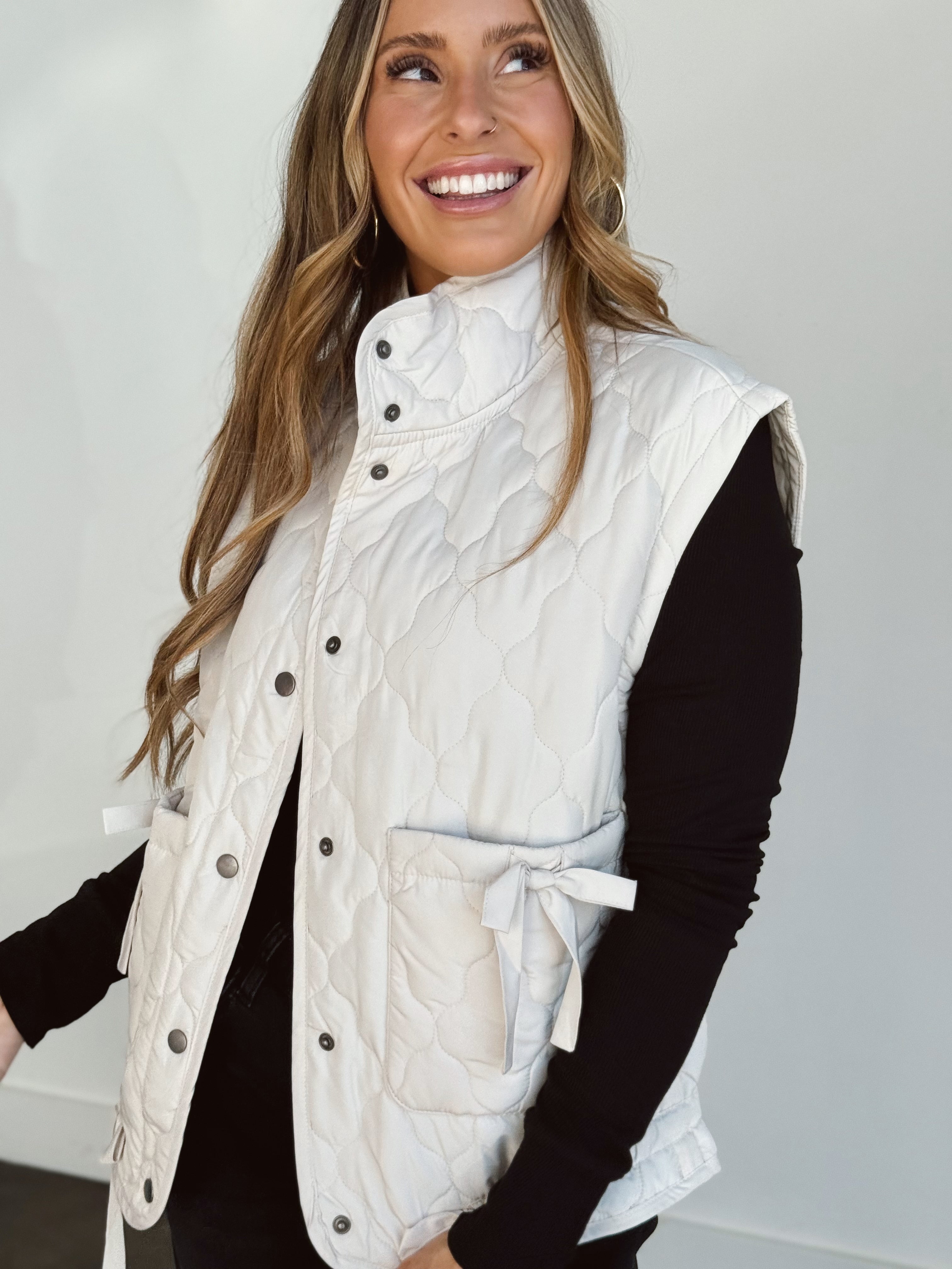 Dottie Vest - CHAMPAGNE - Storetradenest VEST