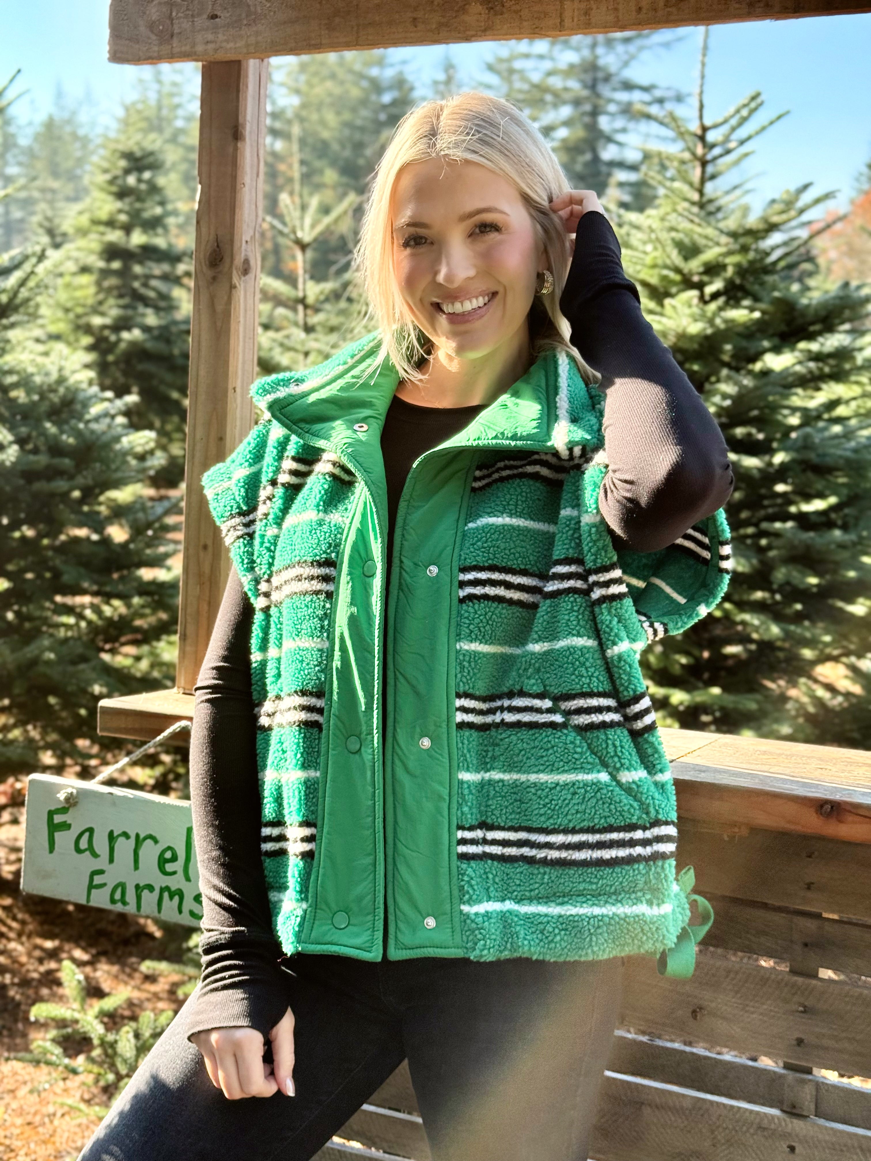 Evergreen Grove Vest - GREEN - Storetradenest VEST