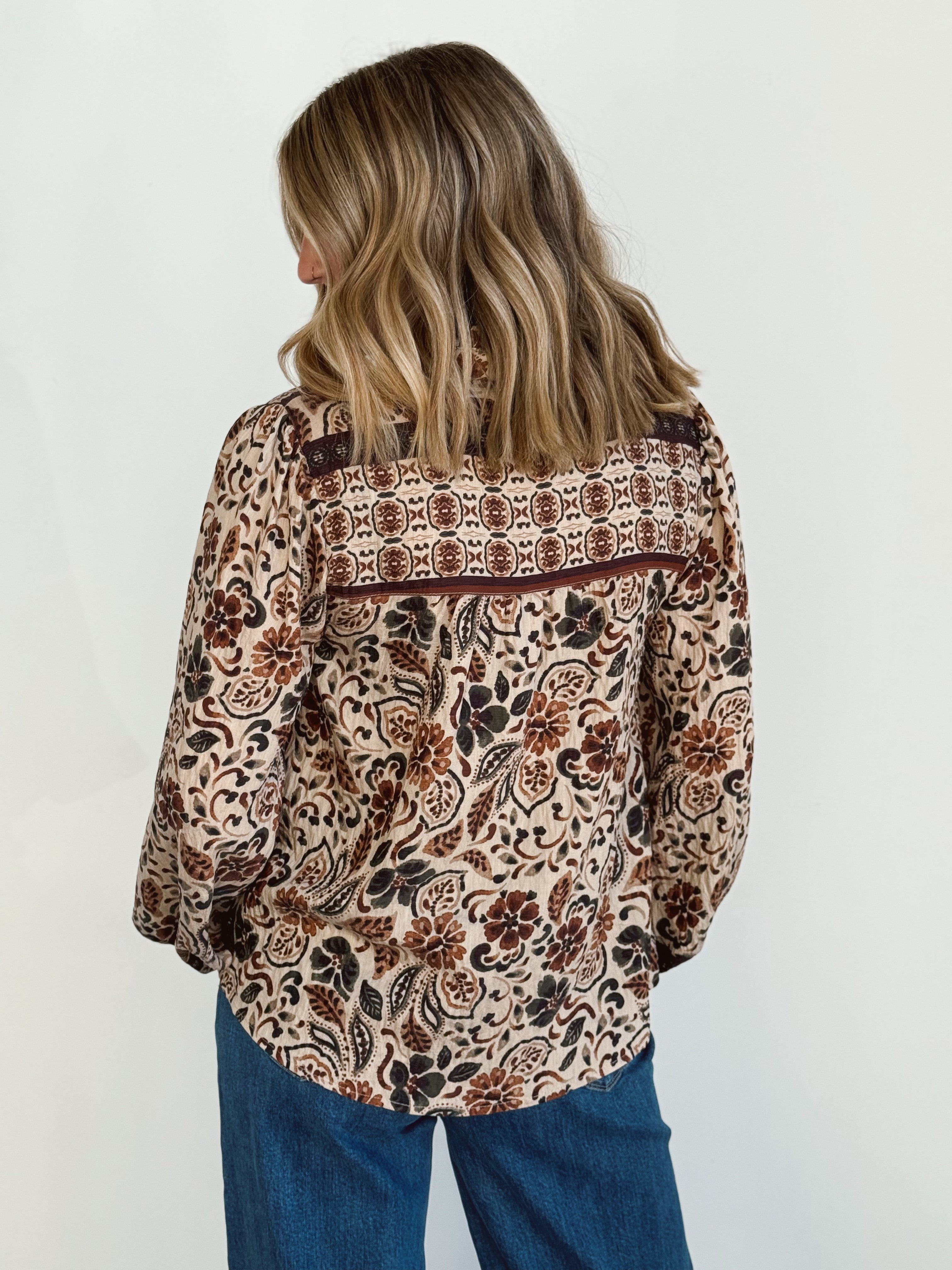 Genny Blouse - CREAM/BROWN - Storetradenest BLOUSE