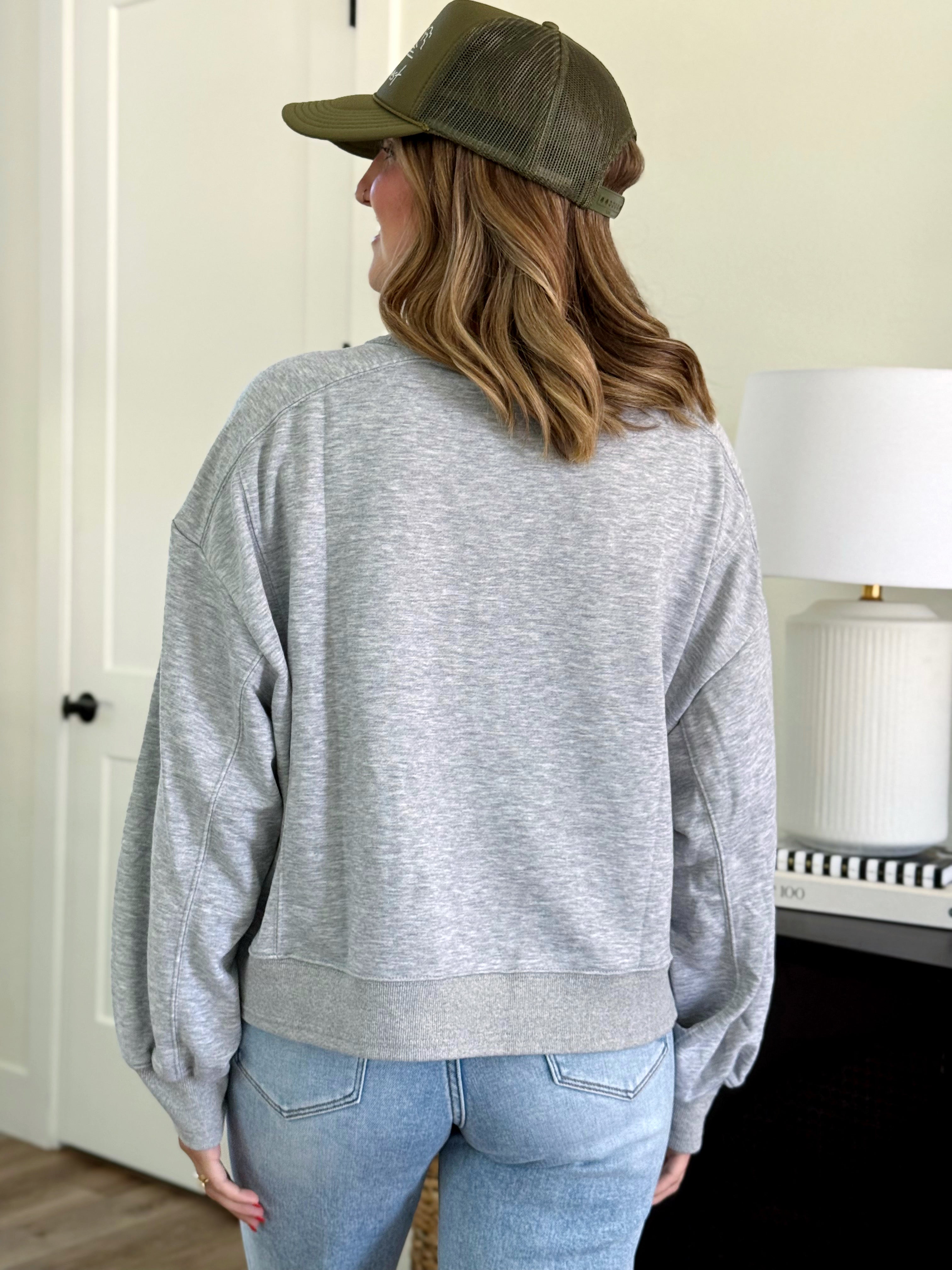 Hansen Sweatshirt - HEATHER GREY - Storetradenest SWEATSHIRT