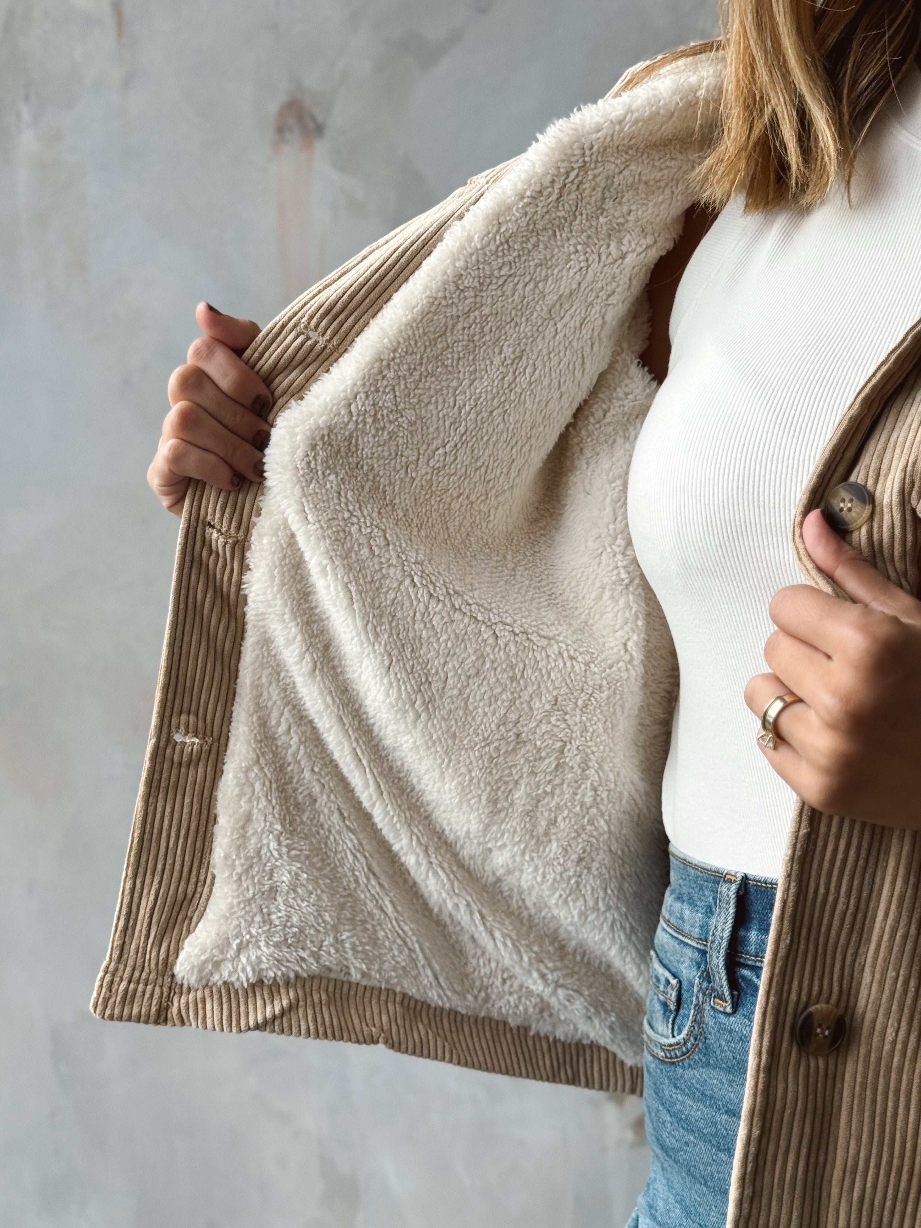 Lee Ann Shacket - BEIGE - Storetradenest JACKET