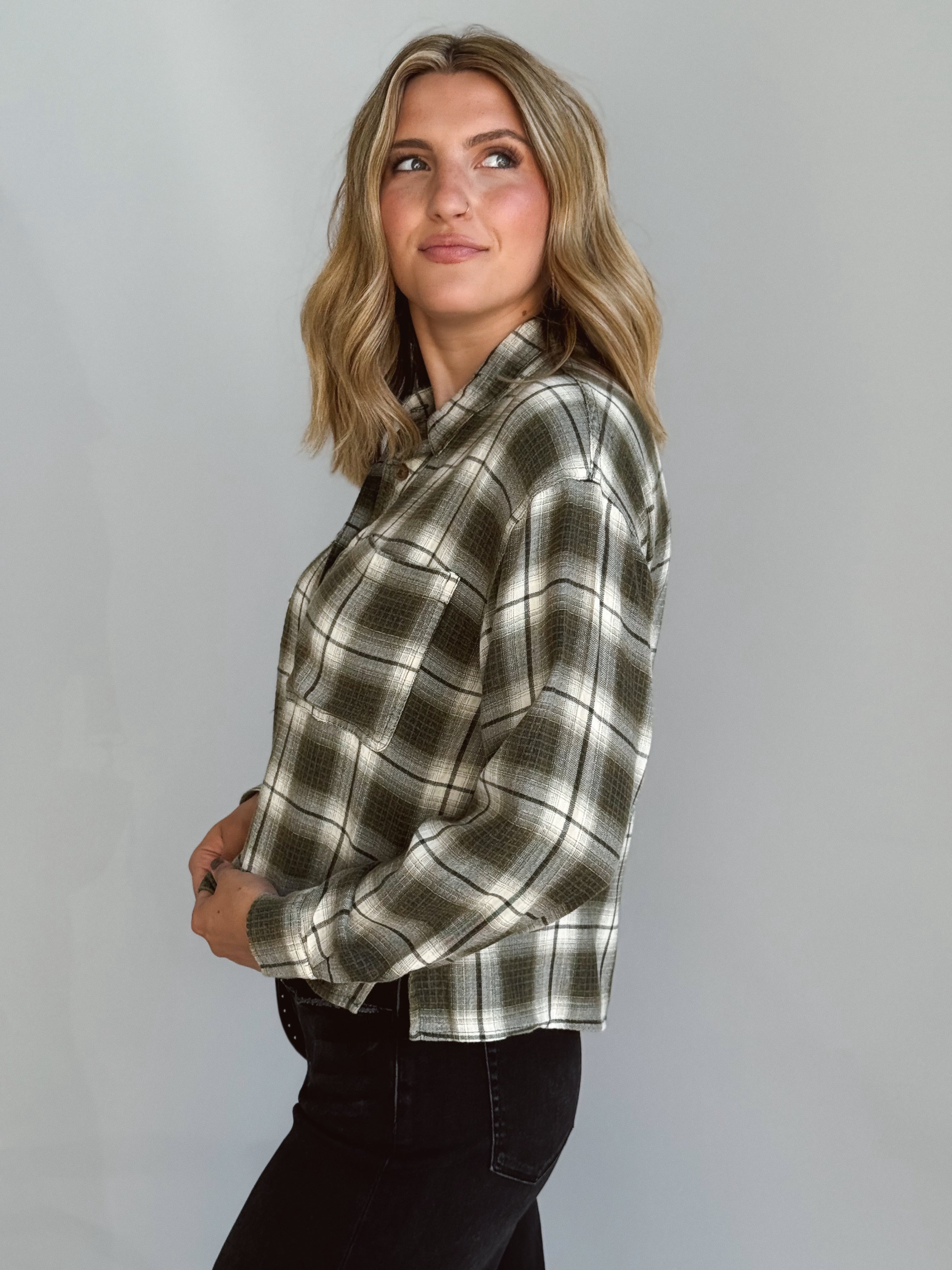 Main Street Top - OLIVE - Storetradenest L/S SHIRT