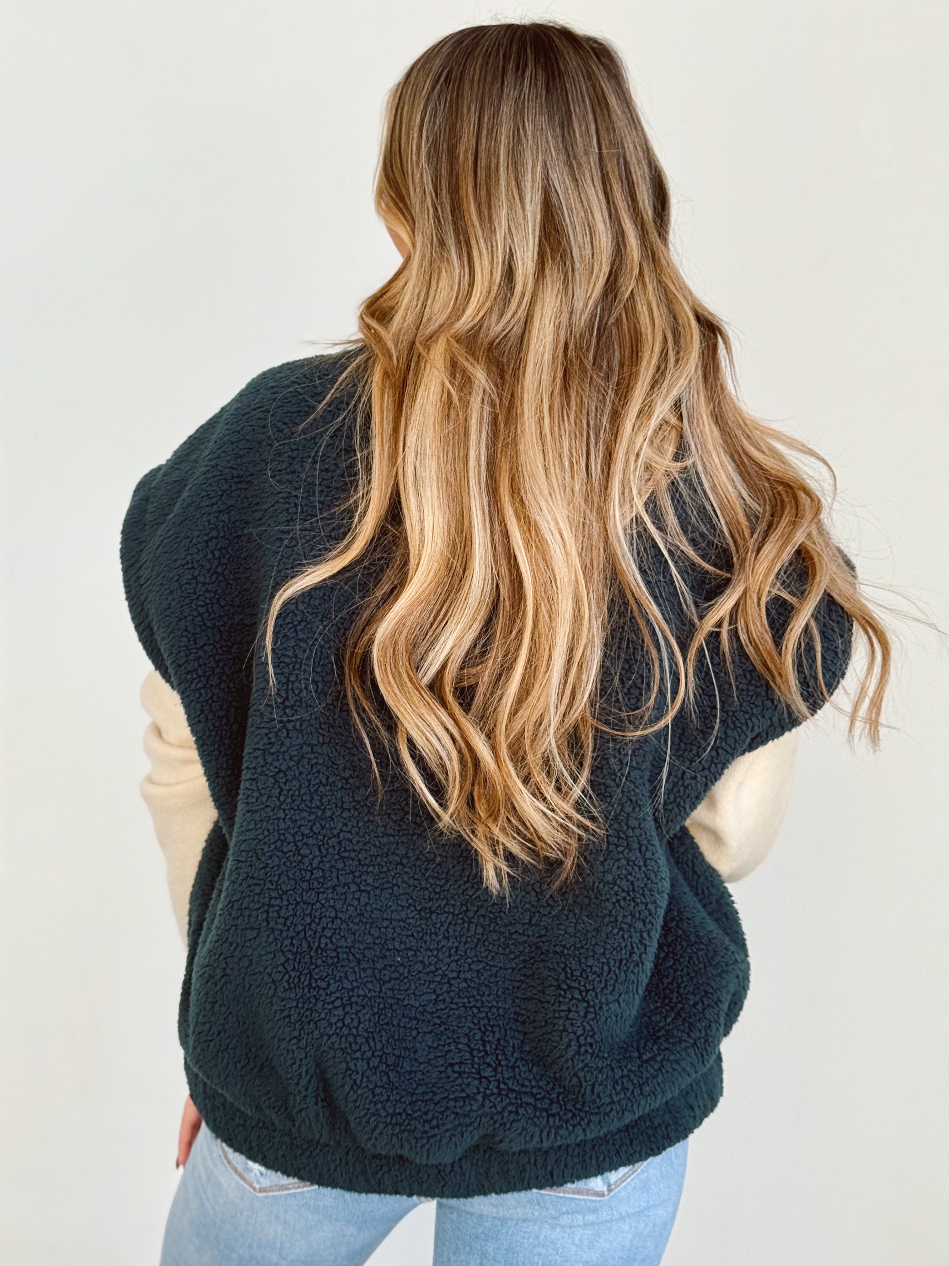 October Mornings Vest - DARK SEA GREEN - Storetradenest VEST