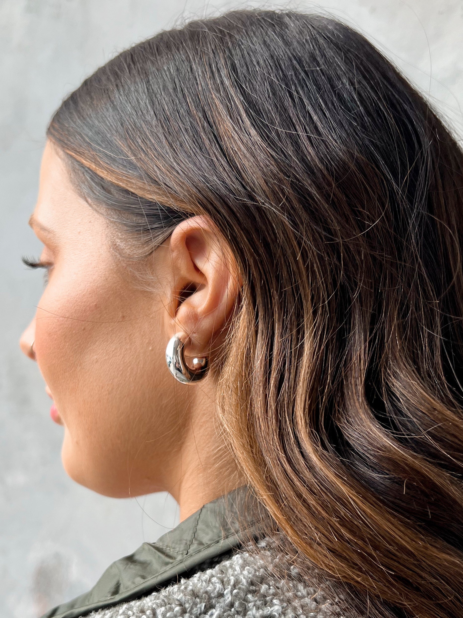 Riley Hoops - SILVER - Storetradenest EARRINGS