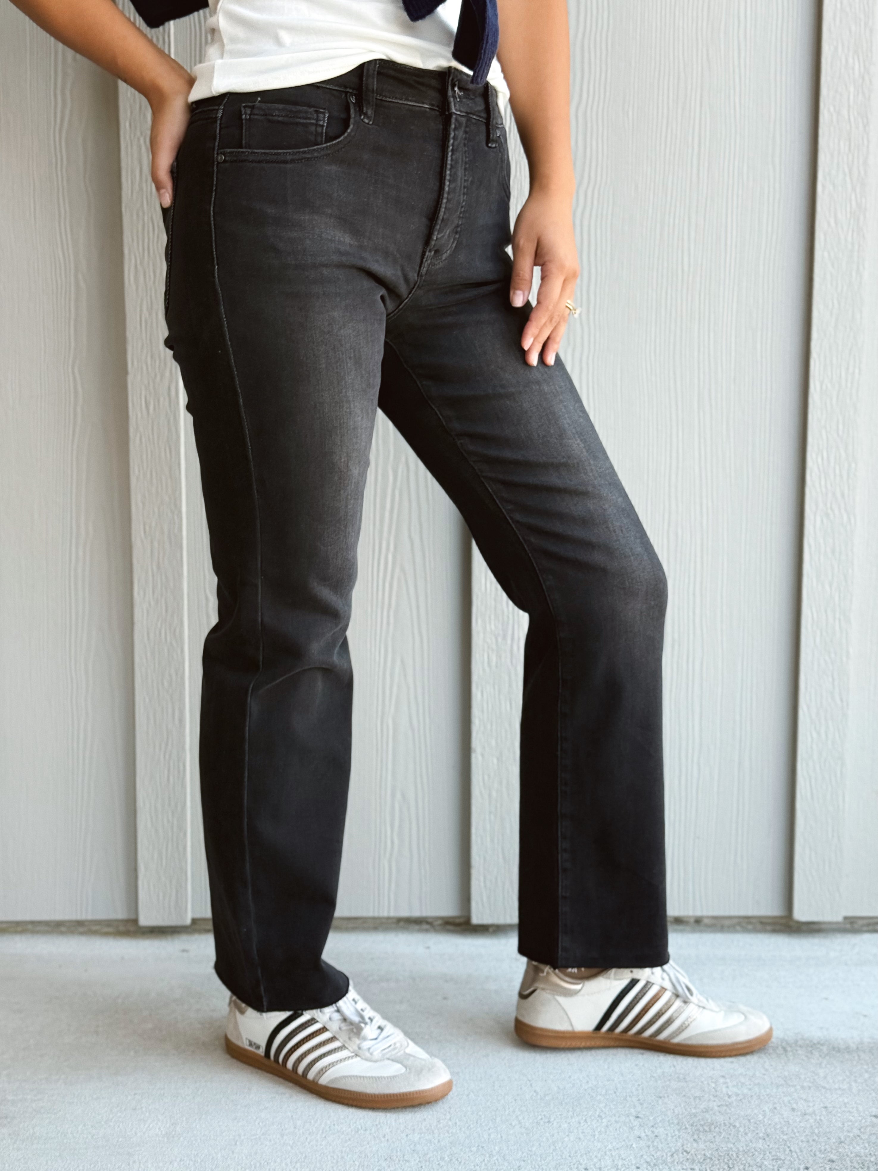 [RISEN] Casey Jean - BLACK - Storetradenest Straight Leg