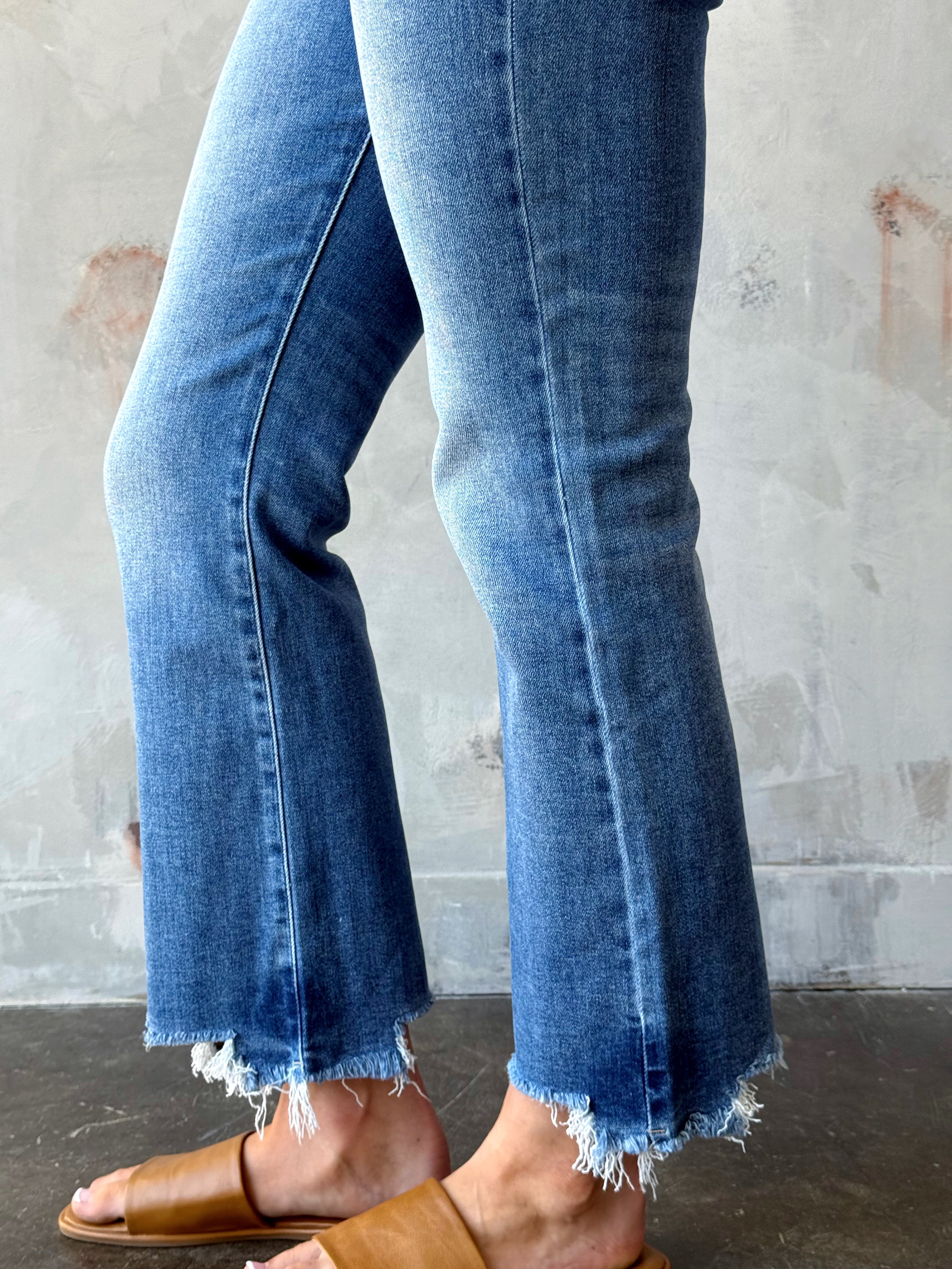 [RISEN] Deb Jean - MEDIUM - Storetradenest CROP JEAN