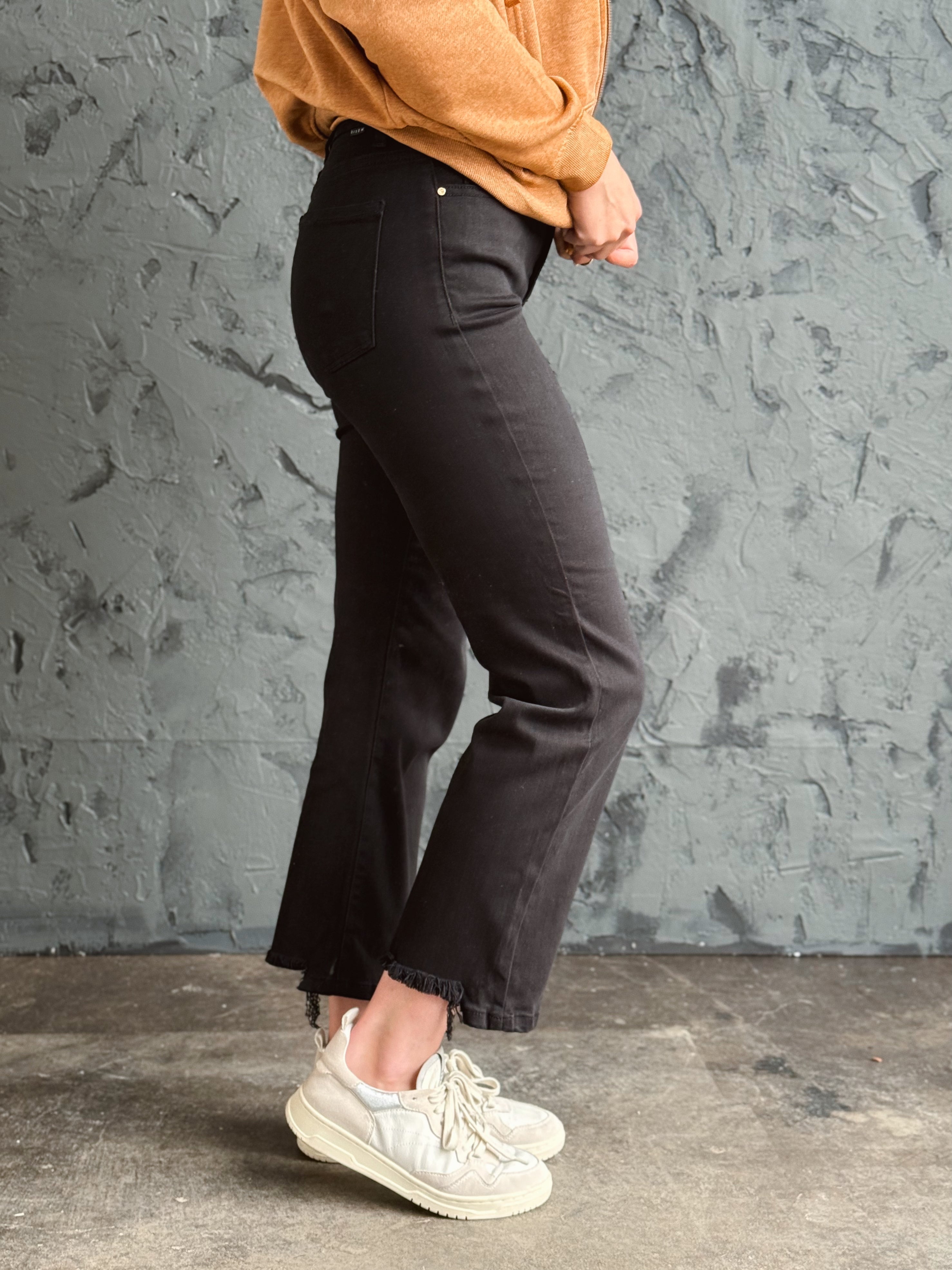 [RISEN] Vernon Jean - BLACK - Storetradenest Straight Leg