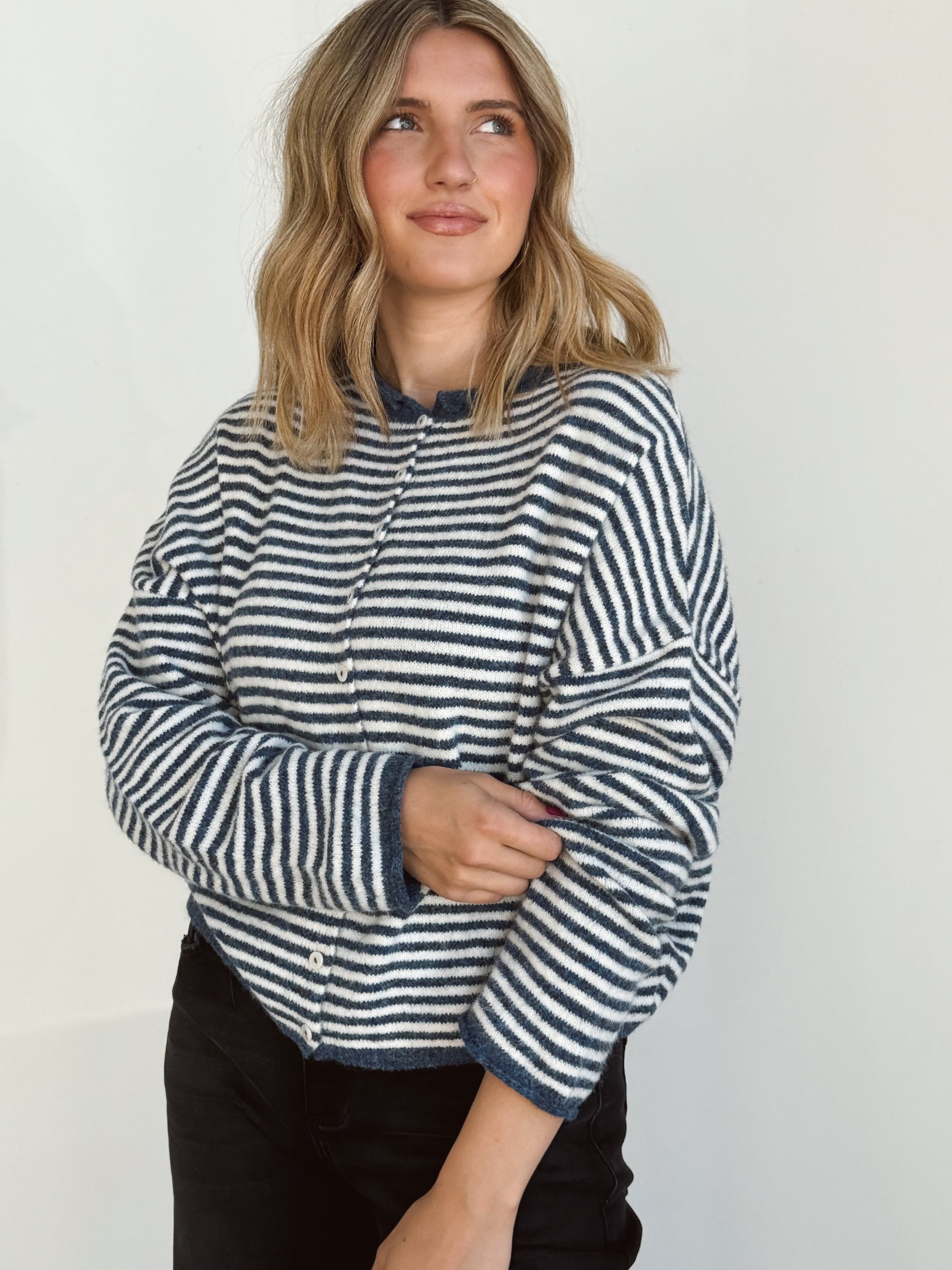 Simone Cardigan - DENIM - Storetradenest Cardigan