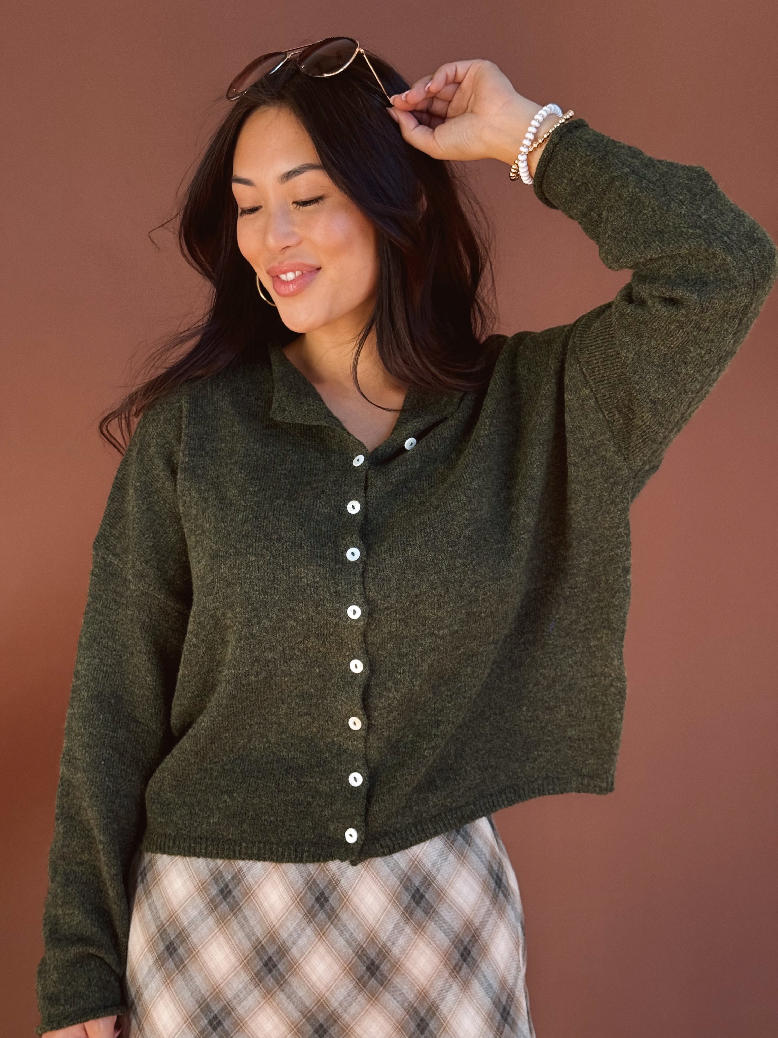 Simone Cardigan - HUNTER GREEN - Storetradenest Cardigan