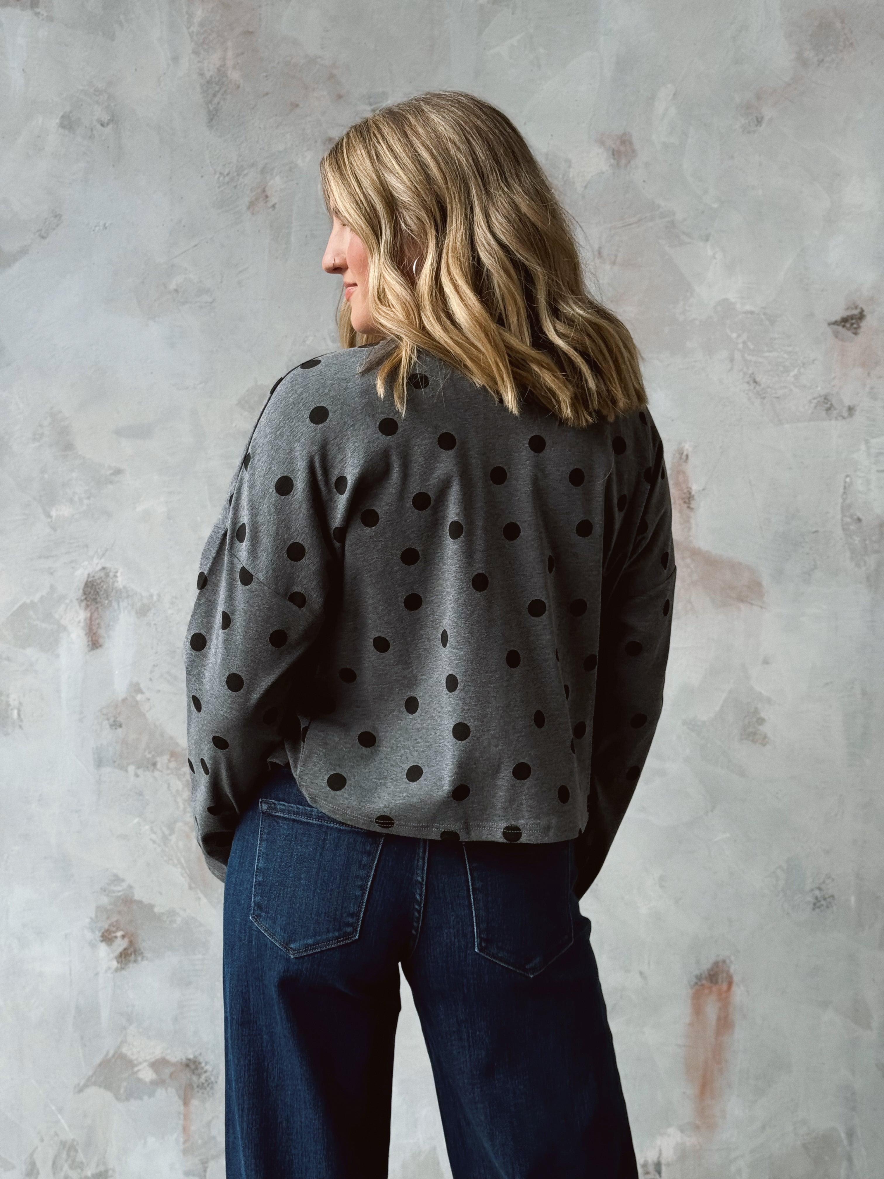 Tavi Cardigan - CHARCOAL - Storetradenest Cardigan