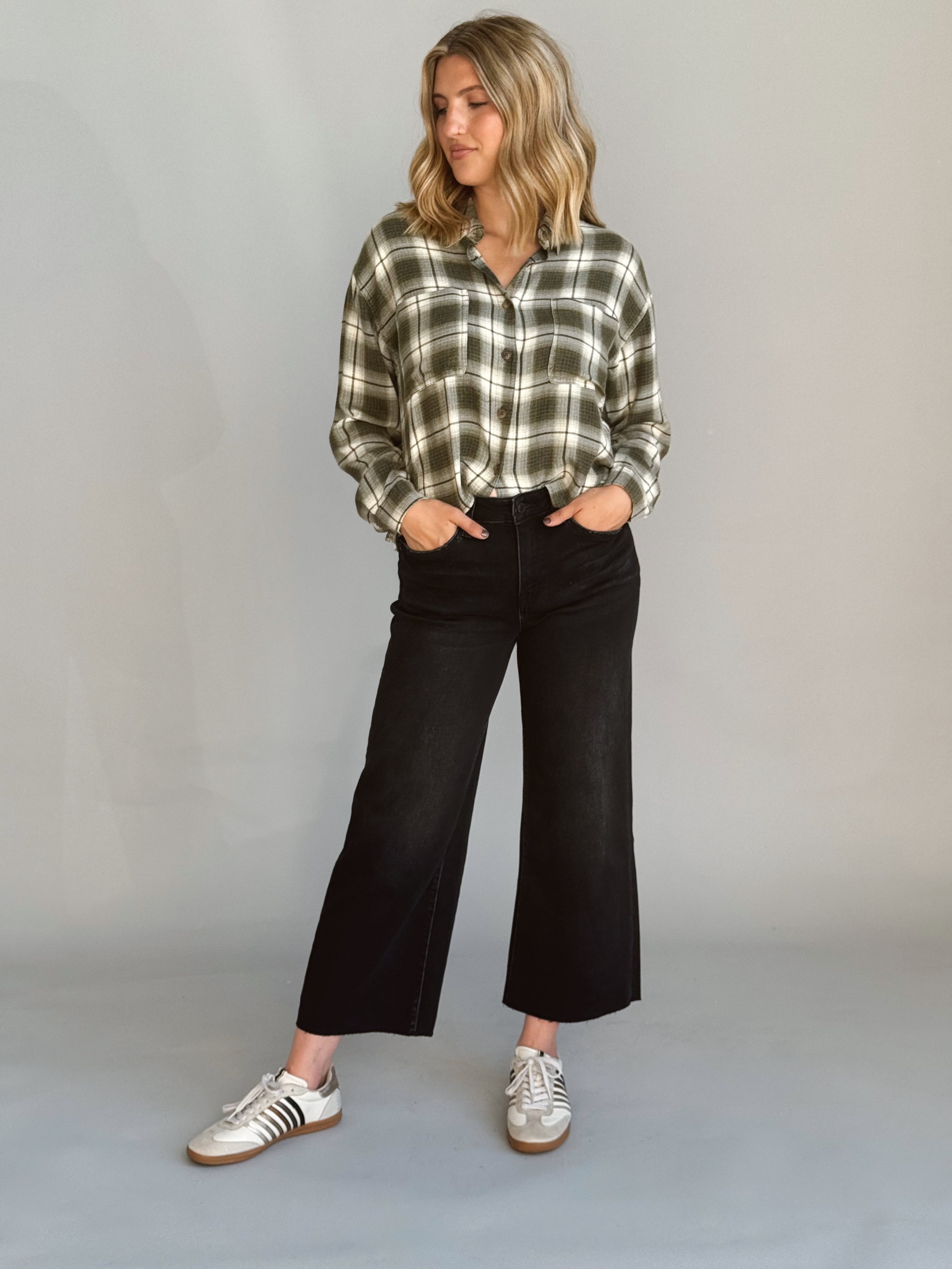 [VERVET] Aileeah Jean - BLACK - Storetradenest CROP WIDE LEG