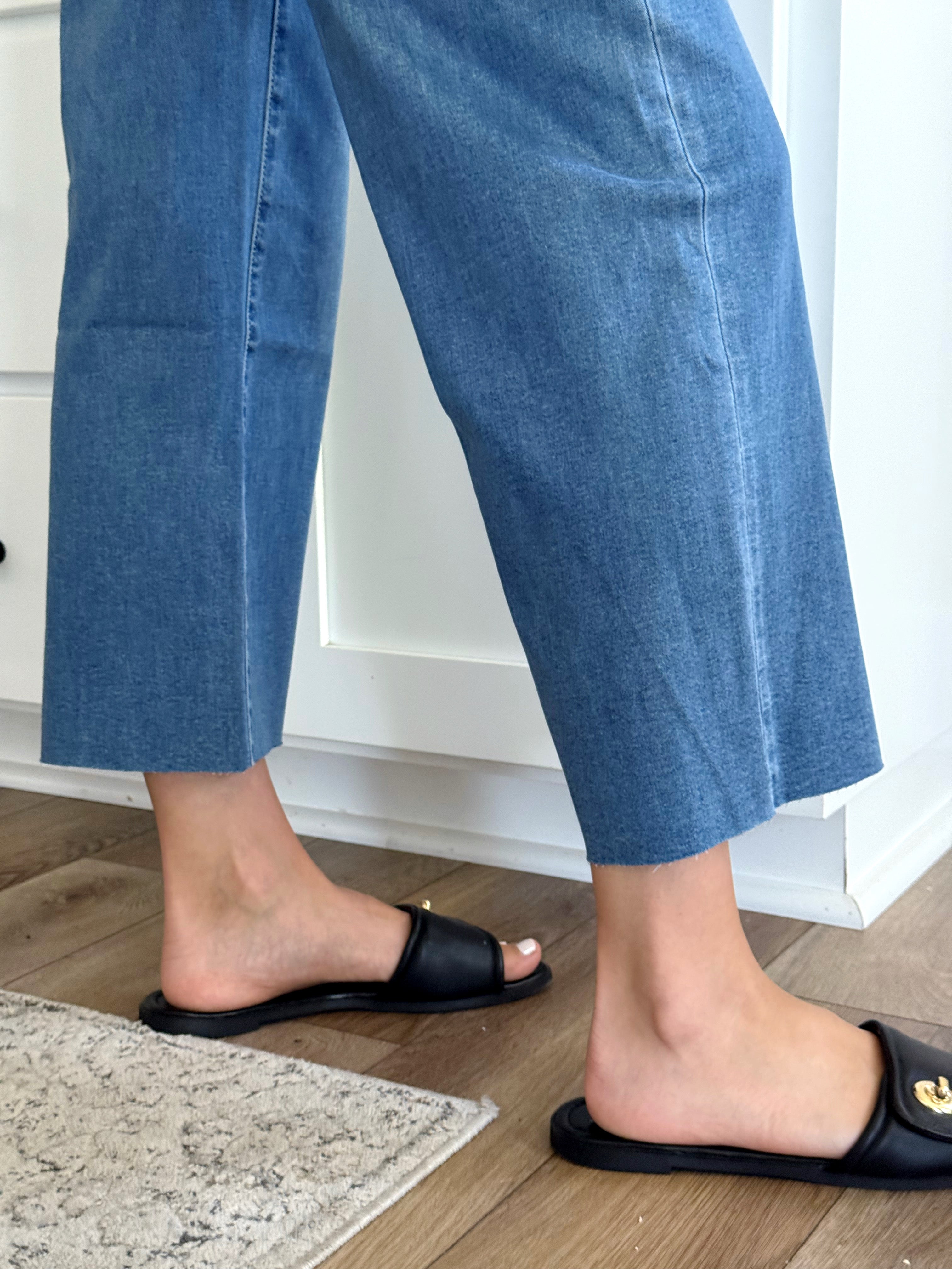 [VERVET] Aileeah Jean - RIGHT - Storetradenest CROP WIDE LEG